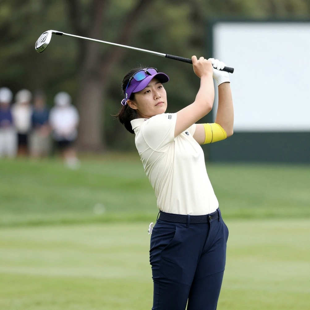 Todd Clements và màn trình diễn vòng một Omega European Masters: Khi tiếng chim hót vang trên Crans Montana Todd Clements và màn trình diễn vòng một Omega European Masters: Khi tiếng chim hót vang trên Crans Montana