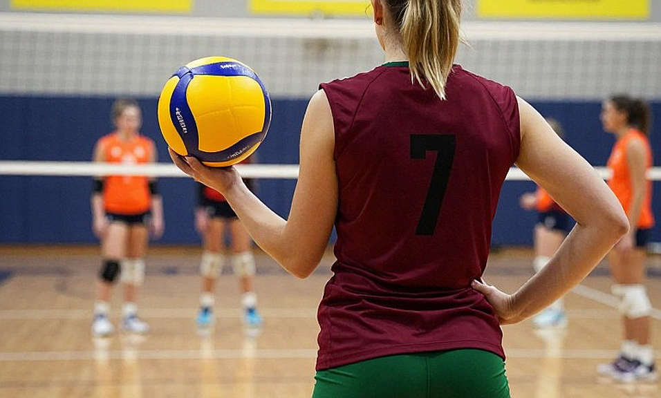 Thổ Nhĩ Kỳ Đè Bẹp Serbia 3-0 Tại Bán Kết EuroVolley 2026, Đảm Bảo Vé Olympic 2028 Thổ Nhĩ Kỳ Đè Bẹp Serbia 3-0 Tại Bán Kết EuroVolley 2026, Đảm Bảo Vé Olympic 2028
