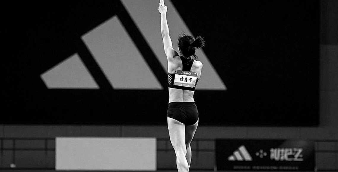 Amy Hunt và cuộc đua 22.16 giây: Khi đường cong thành tích chạm ngưỡng kỷ lục đời mình