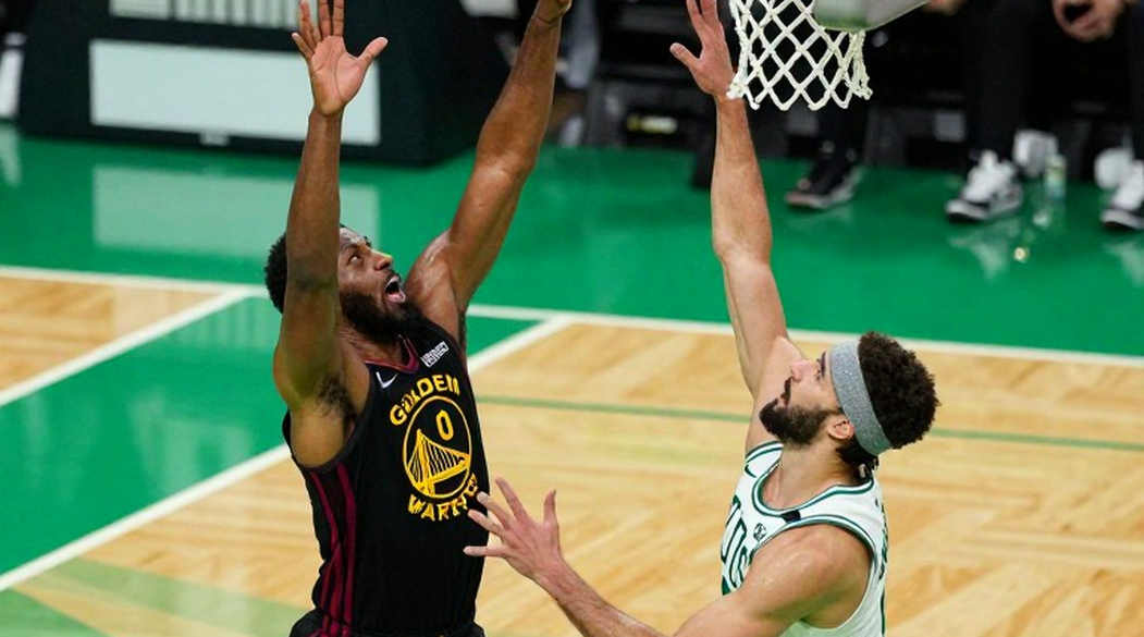 Jalen Duren muốn làm 'Piston trọn đời', nhưng đồng hồ đếm ngược bắt đầu từ ngày 15 tháng 1