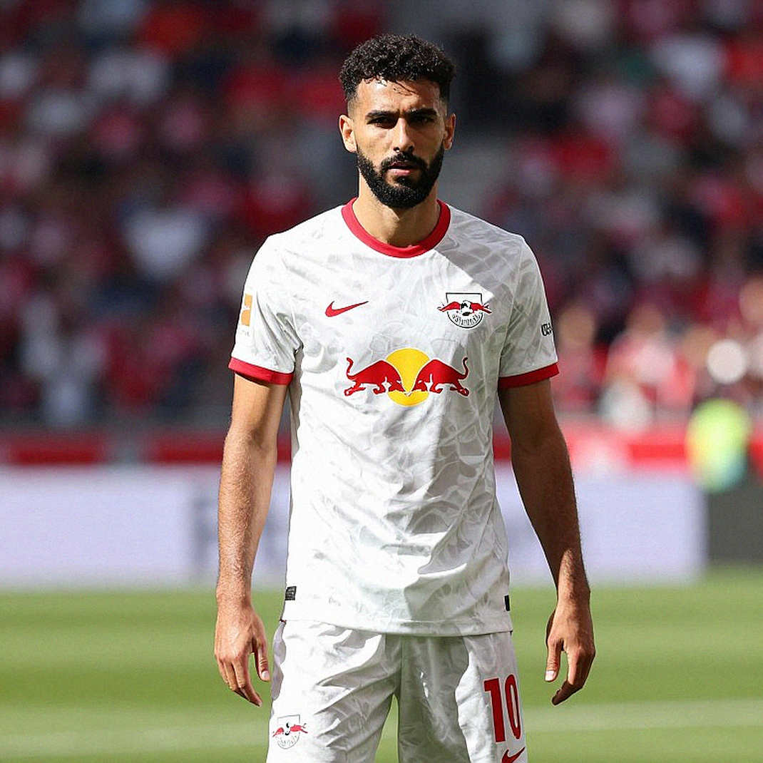 Vietnam reach Asian Games quarterfinals: four points, a 2-0 defeat to Uzbekistan and the cost of a cautious block Vietnam reach Asian Games quarterfinals: four points, a 2-0 defeat to Uzbekistan and the cost of a cautious block