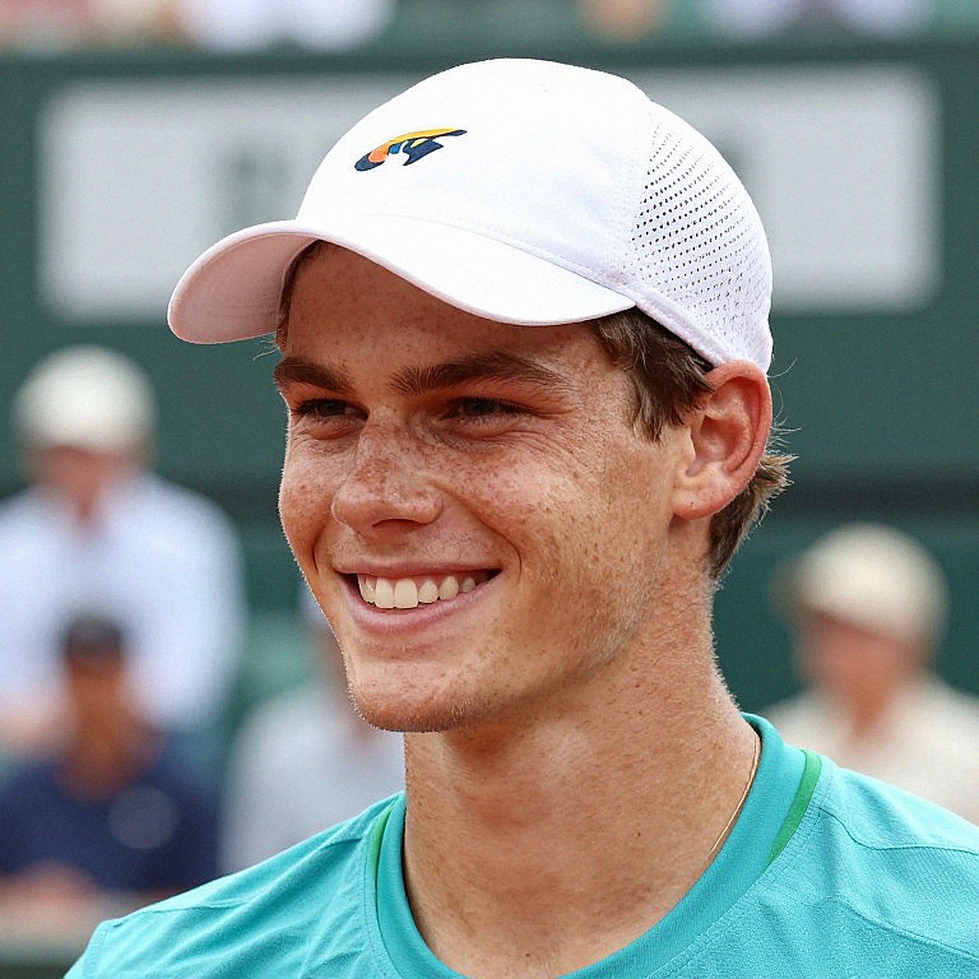 Tactical Tennis Analysis: When Data Has No Data Tactical Tennis Analysis: When Data Has No Data