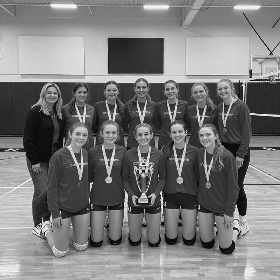 Volleyball Scoring Explained: Rally Points, Sets, and the Fifth Set to 15 Volleyball Scoring Explained: Rally Points, Sets, and the Fifth Set to 15
