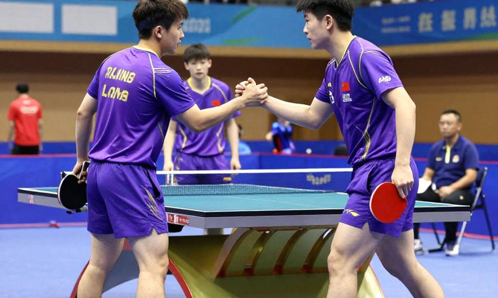 China Smash 2026: Manush Shah và Manav Thakkar hạ đôi Trung Quốc 3-0, vào bán kết đôi nam