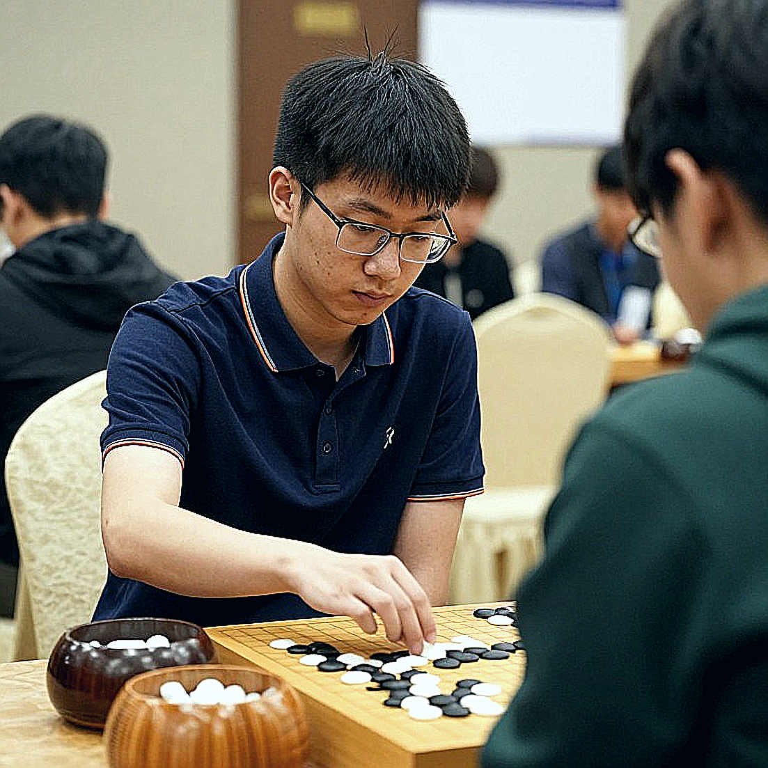 Giải Cờ vua Toàn cầu 2026: Carlsen trở lại, Ấn Độ thống trị, nhưng lịch thi đấu là thách thức lớn Giải Cờ vua Toàn cầu 2026: Carlsen trở lại, Ấn Độ thống trị, nhưng lịch thi đấu là thách thức lớn