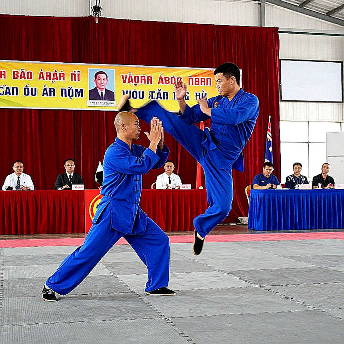 Hồ sơ 16-0 và bản hợp đồng không đến: Cách UFC định giá Farid Basharat