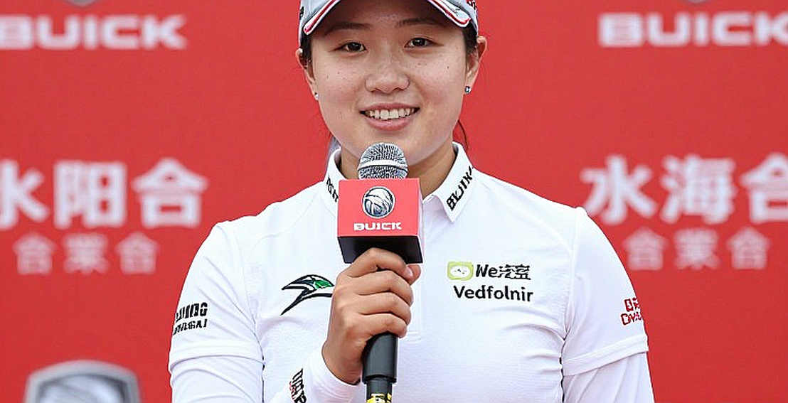 Paul Casey dẫn đầu Omega European Masters với vòng 63 ấn tượng, hứa quyên tặng toàn bộ tiền thưởng cho nạn nhân cháy nổ Crans-Montana Paul Casey dẫn đầu Omega European Masters với vòng 63 ấn tượng, hứa quyên tặng toàn bộ tiền thưởng cho nạn nhân cháy nổ Crans-Montana