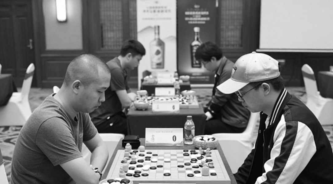 The Elephant Before the Empty Board: A Forgotten Opening and the Gap That Cannot Be Filled