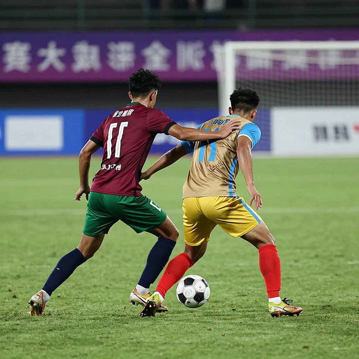 Empty Data Mode: The Missing Piece in Vietnamese Football Empty Data Mode: The Missing Piece in Vietnamese Football