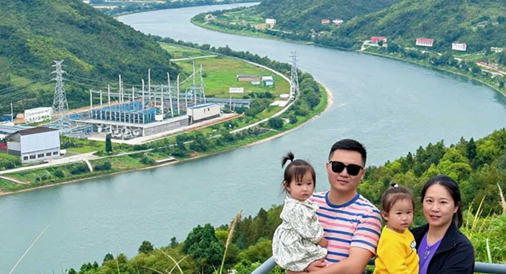 Yusei Imaizumi phá kỷ lục thế giới trẻ 100m ếch bể ngắn: Mầm non vàng của bơi lội Nhật Bản